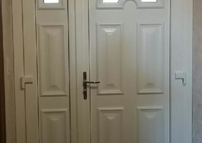 Porte d'entrée avec tierce