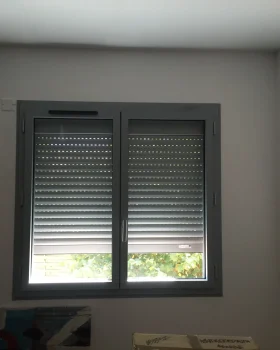 FENETRE EN ALUMINIUM GRIS ANODISE TOULOUSE