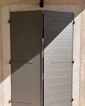 VOLETS BATTANTS