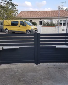 PORTAIL 2 VANTAUX A BRAS LABEGE