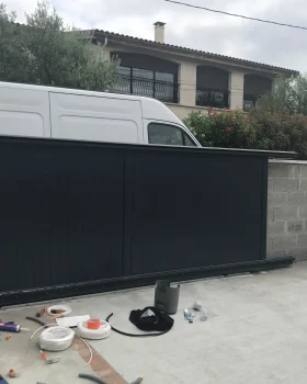 PORTAIL COULISSANT SAINT ORENS