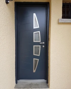 PORTE D'ENTREE ALUMINIUM GRIS ANTHRACITE AVEC INSERT INOX LABEGE