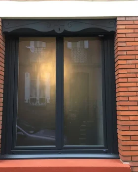 VOLET ROULANT AVEC LAMBREQUIN TOULOUSE