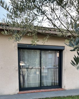 COULISSANT ALUMINIUM AVEC TRAVERSE COLOMIERS